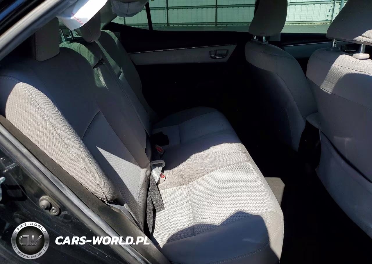 2016 Toyota Corolla Le VIN:5YFBURHE9GP494912 - 10
