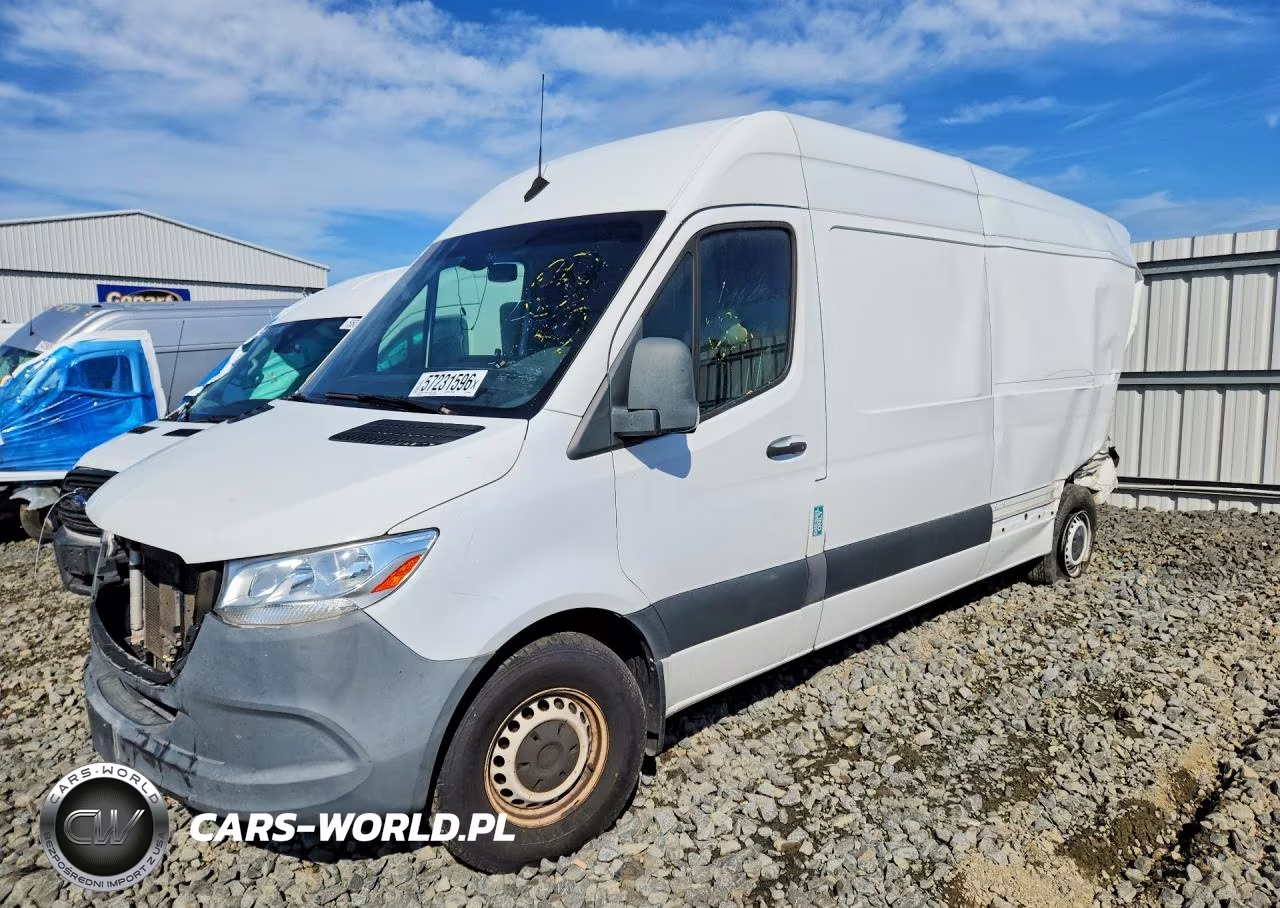 2020 Freightliner Sprinter 2500 Delivery Van