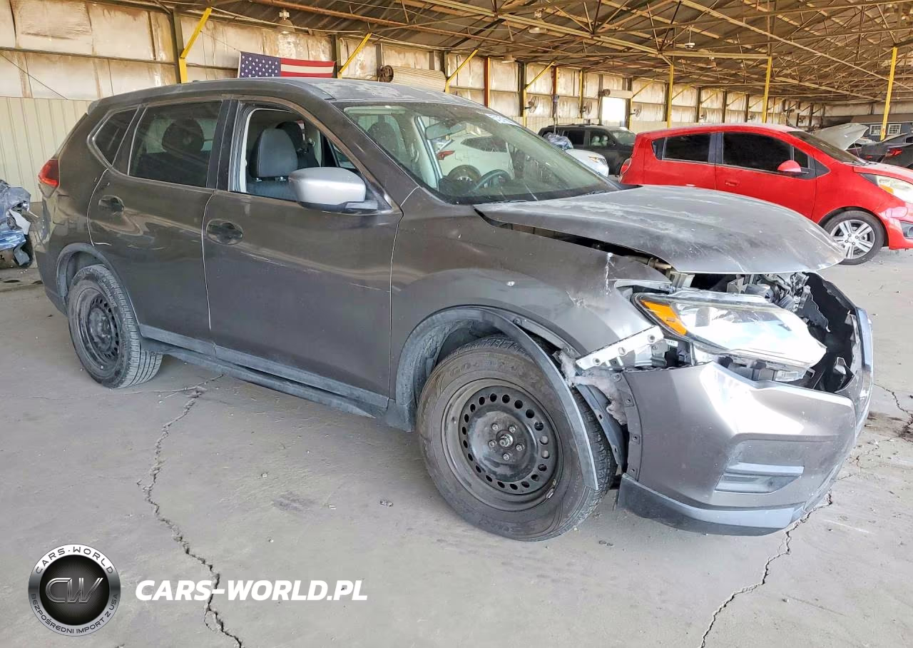 2018 Nissan Rogue S VIN:KNMAT2MT0JP528271 - 4