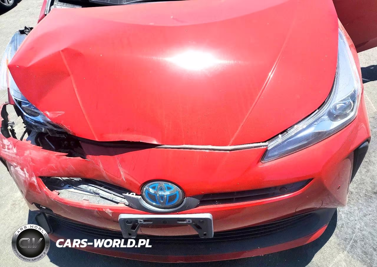 2021 Toyota Prius Le VIN:JTDKAMFU4M3148924 - 11