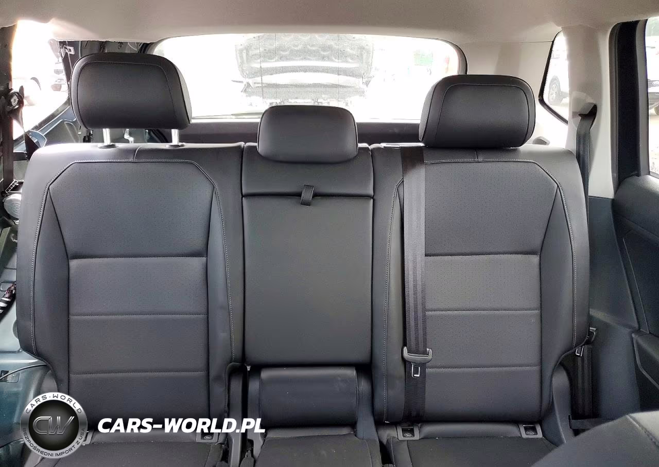 2018 Volkswagen Tiguan Se VIN:3VV2B7AX5JM078801 - 10