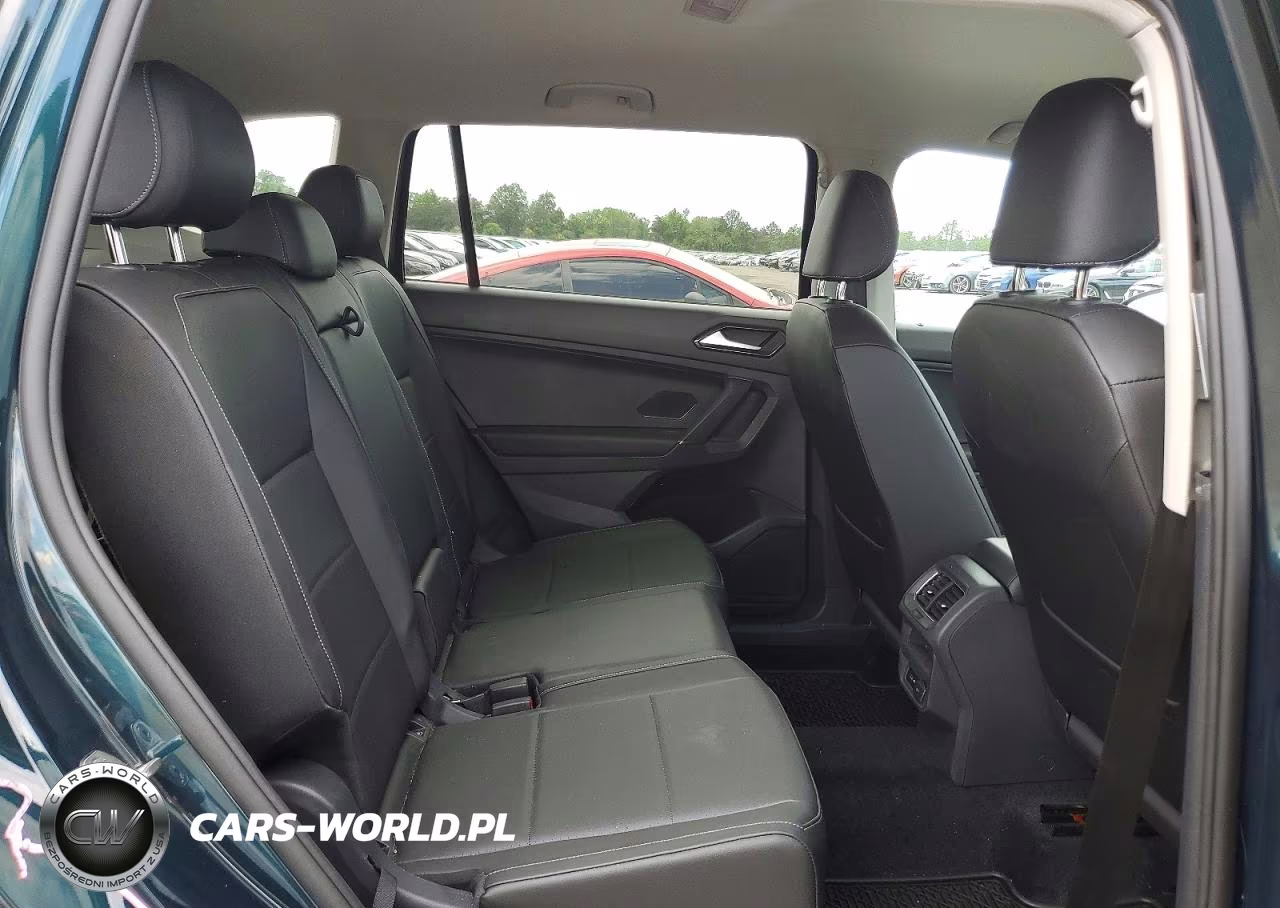2018 Volkswagen Tiguan Se VIN:3VV2B7AX5JM078801 - 11