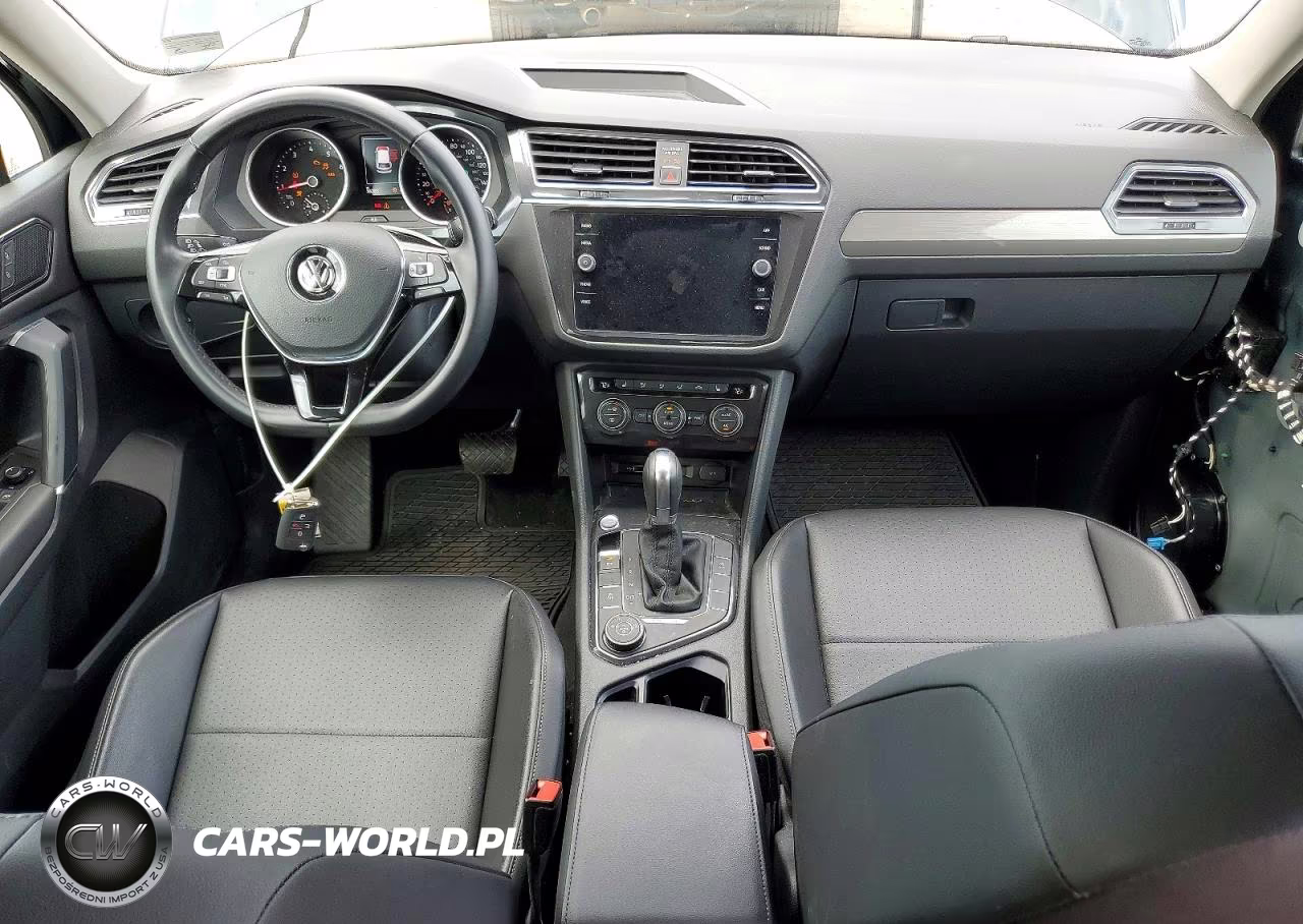 2018 Volkswagen Tiguan Se VIN:3VV2B7AX5JM078801 - 8