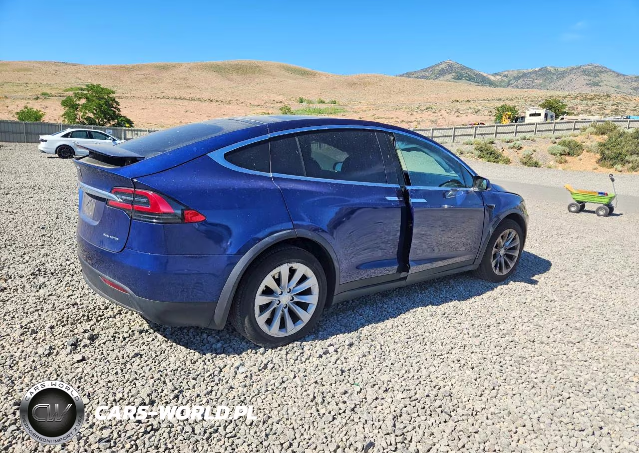 2020 Tesla Model X VIN:5YJXCAE21LF238211 - 3