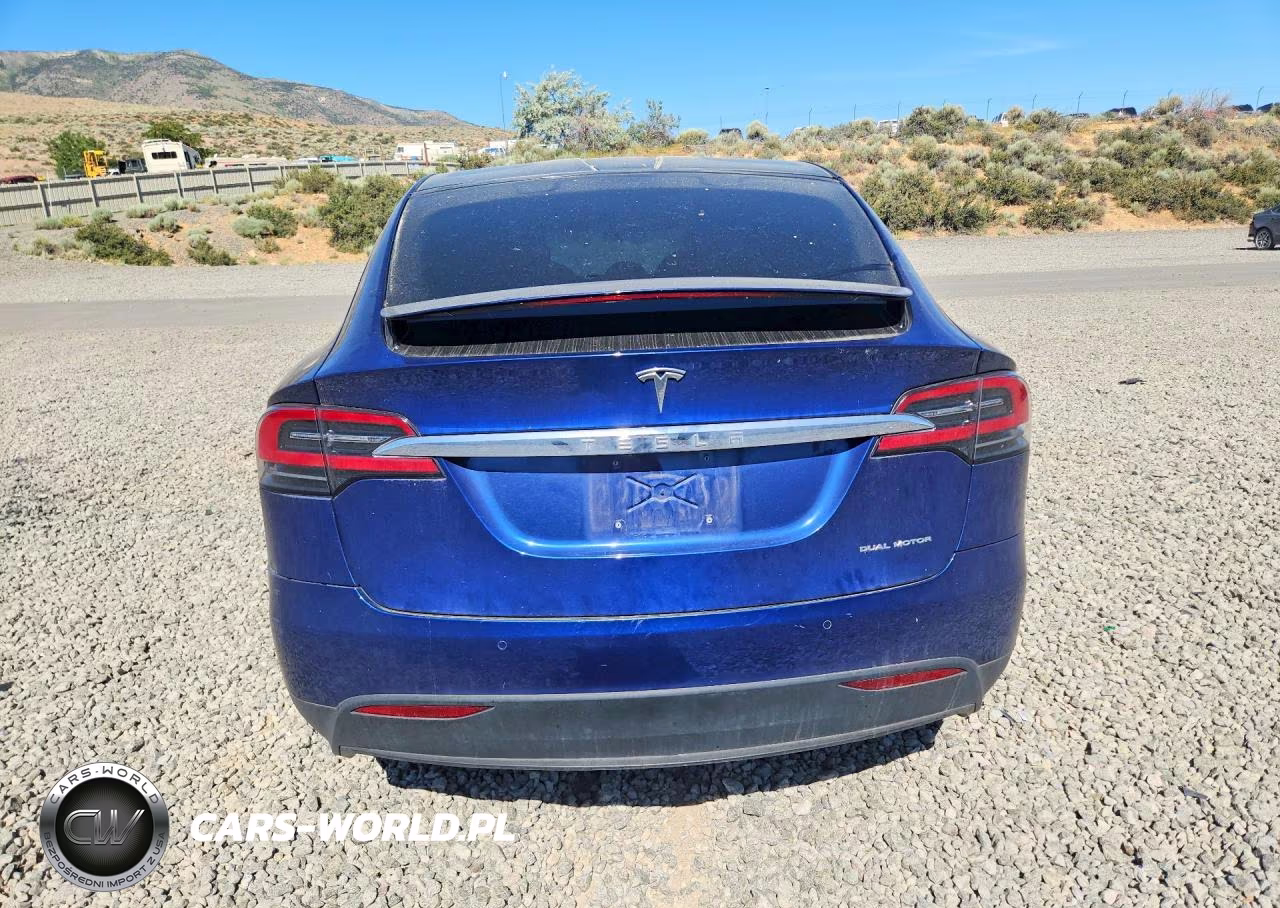 2020 Tesla Model X VIN:5YJXCAE21LF238211 - 6