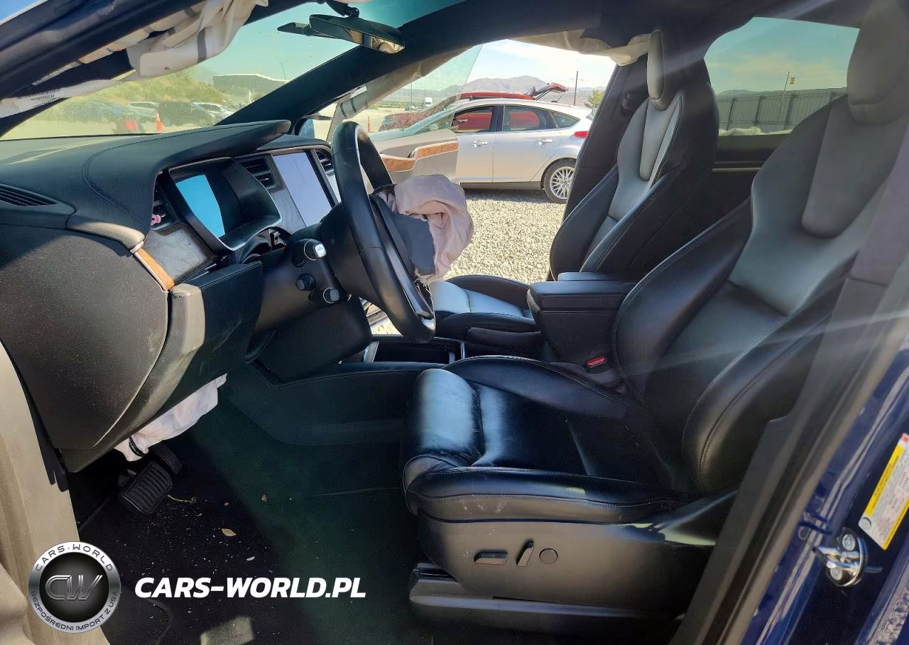 2020 Tesla Model X VIN:5YJXCAE21LF238211 - 7