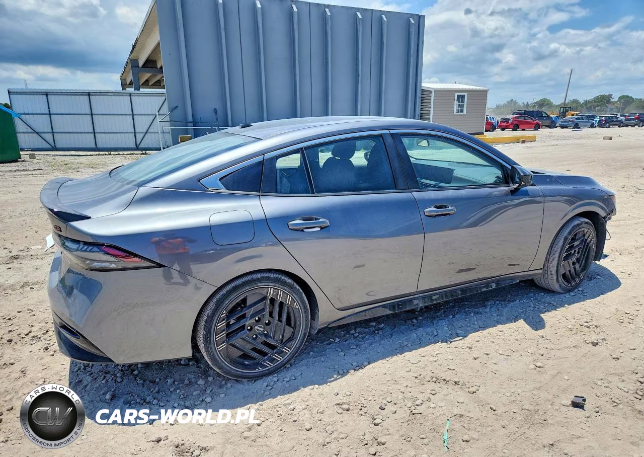 2026 Nissan Sentra Sr VIN:3N1AB9DV7TY209175 - 3