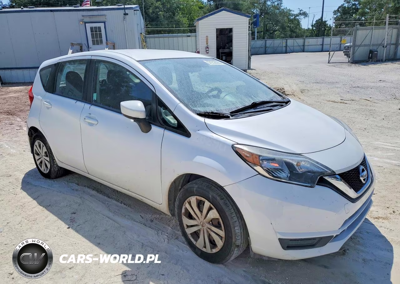 2018 Nissan Versa Note S VIN:3N1CE2CP0JL369807 - 4