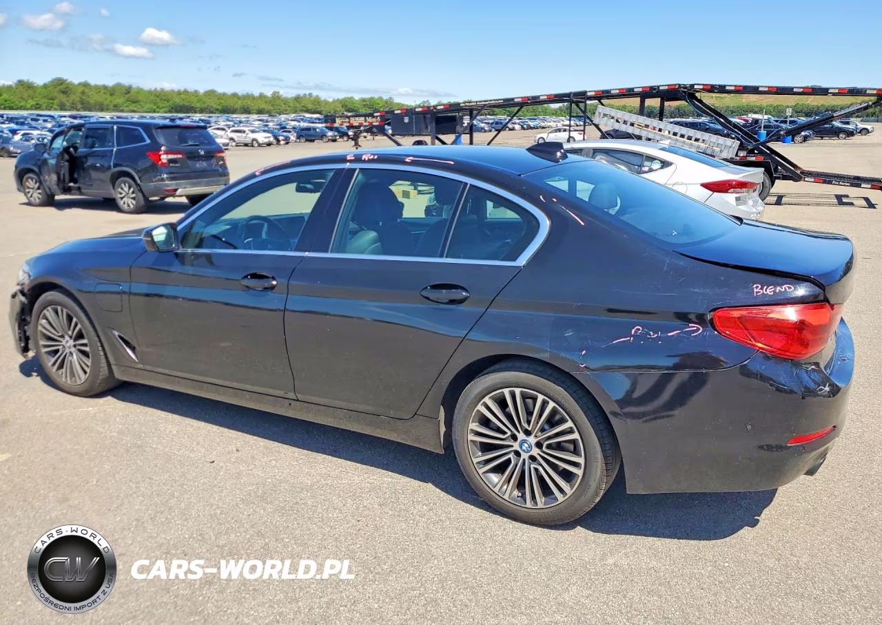2019 BMW 530E VIN:WBAJA9C58KB388466 - 2