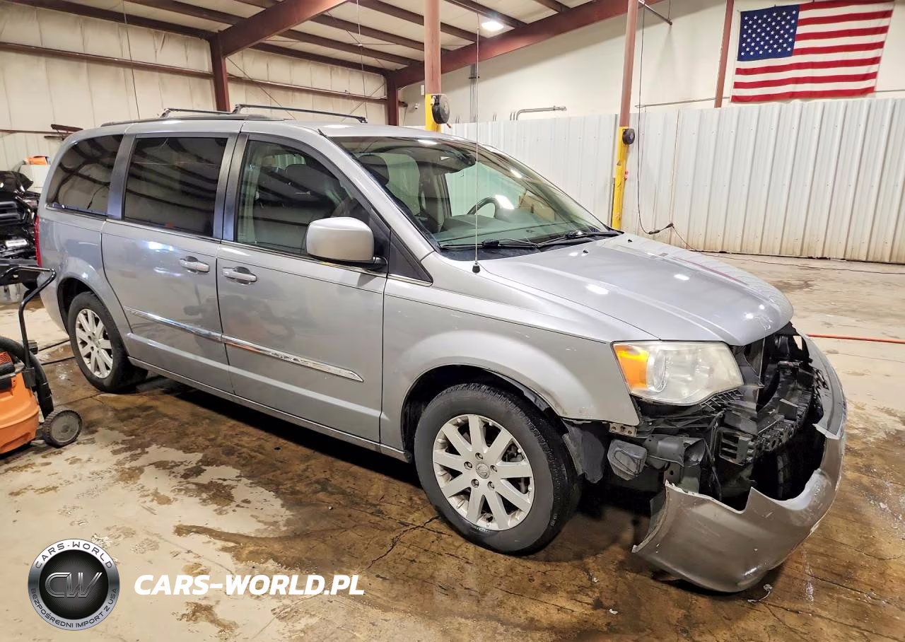 2014 Chrysler Town & Country Touring VIN:2C4RC1BG9ER303855 - 4
