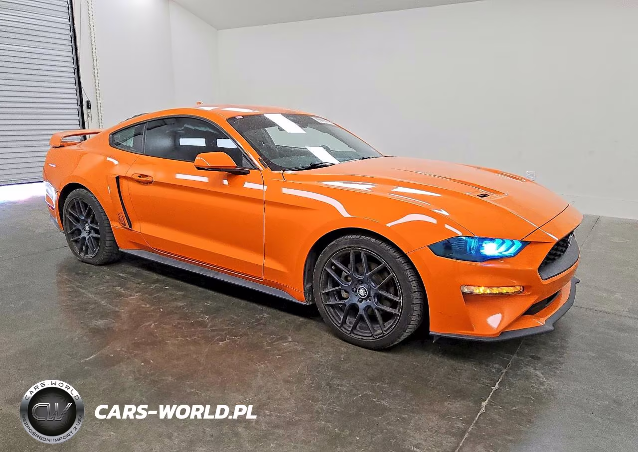 2021 Ford Mustang VIN:1FA6P8TH9M5133599 - 4