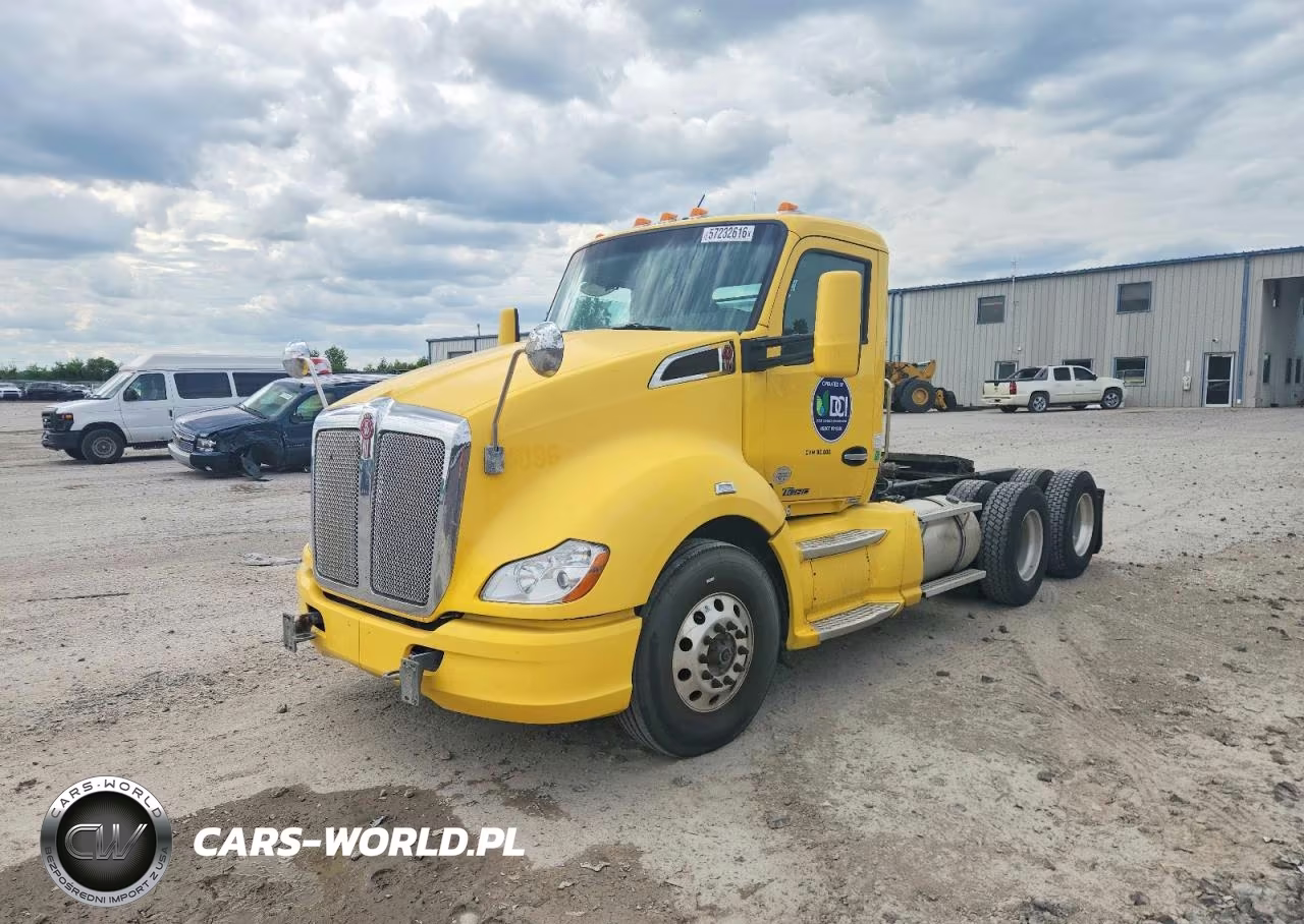 2016 Kenworth T680 Semi Truck VIN:1XKYD40X1GJ497841 - 2
