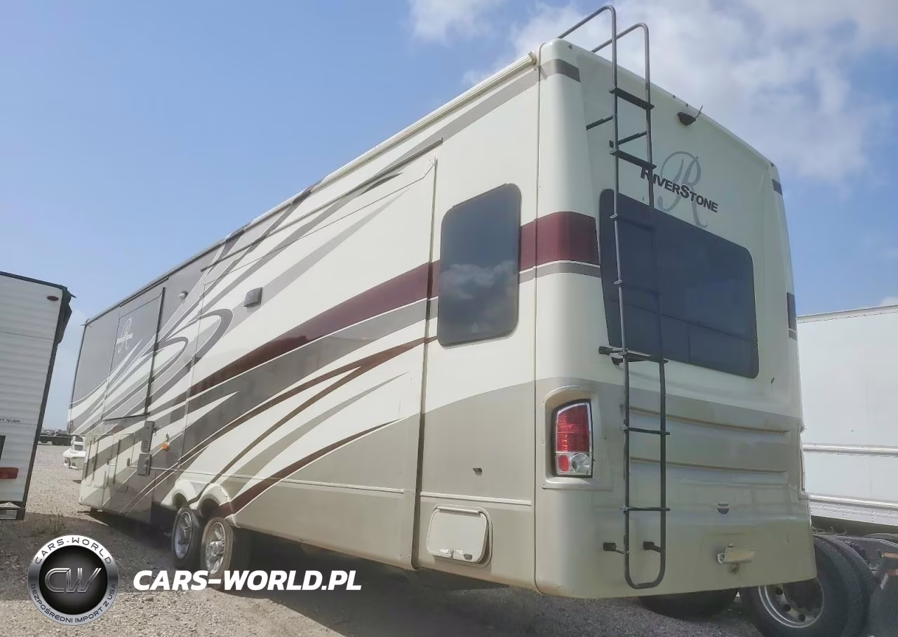 2018 Forest River Riverstone Camper VIN:4X4FRSP23G5000083 - 3