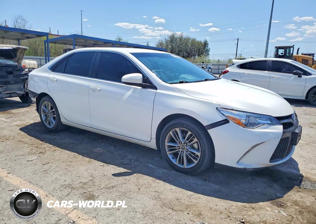 2017 Toyota Camry Se VIN:4T1BF1FK3HU787581 - 4