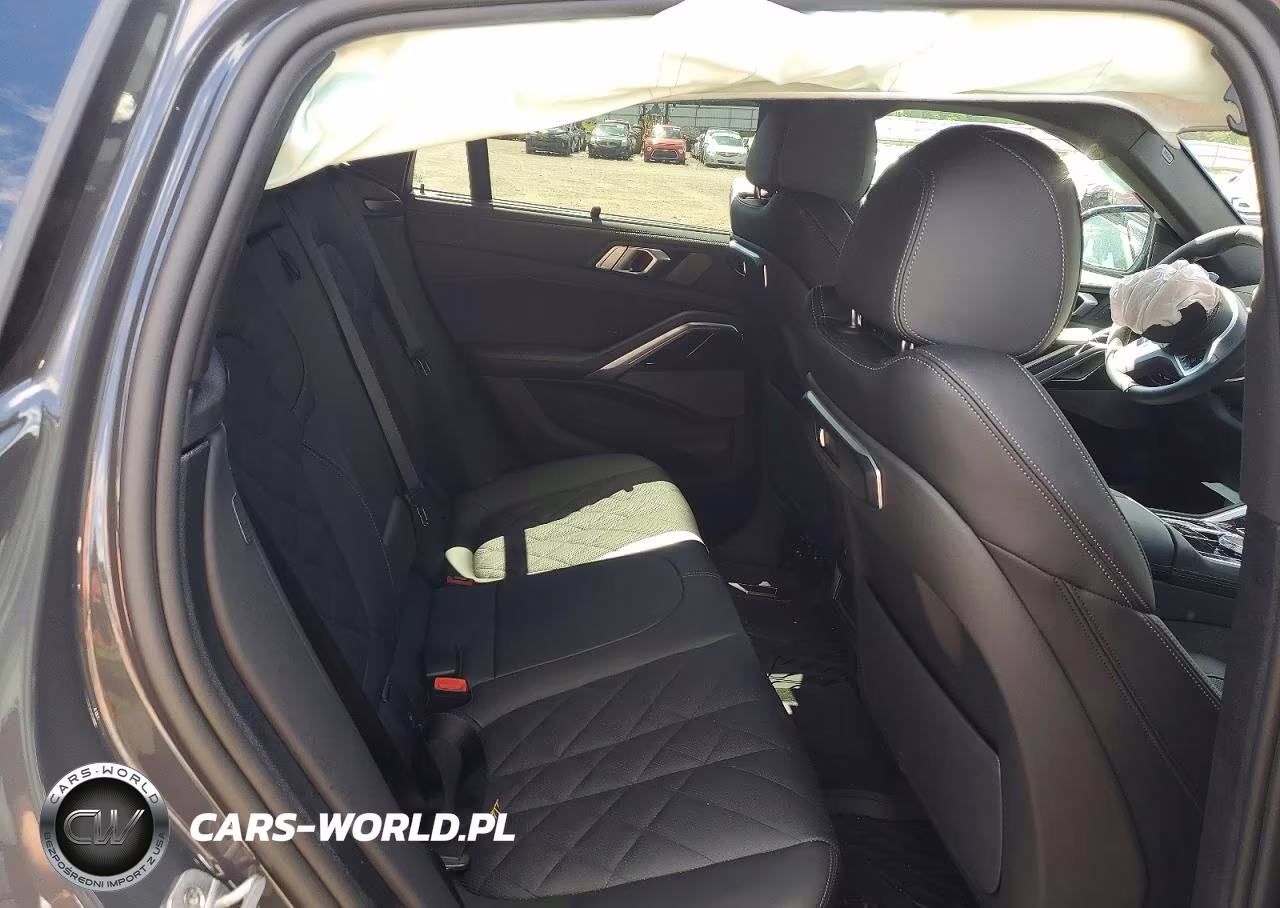 2026 BMW X6 xDrive40I VIN:5UX33EX0XT9420404 - 10