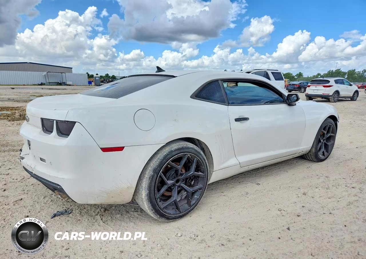 2012 Chevrolet Camaro Lt VIN:2G1FB1E35C9122756 - 3