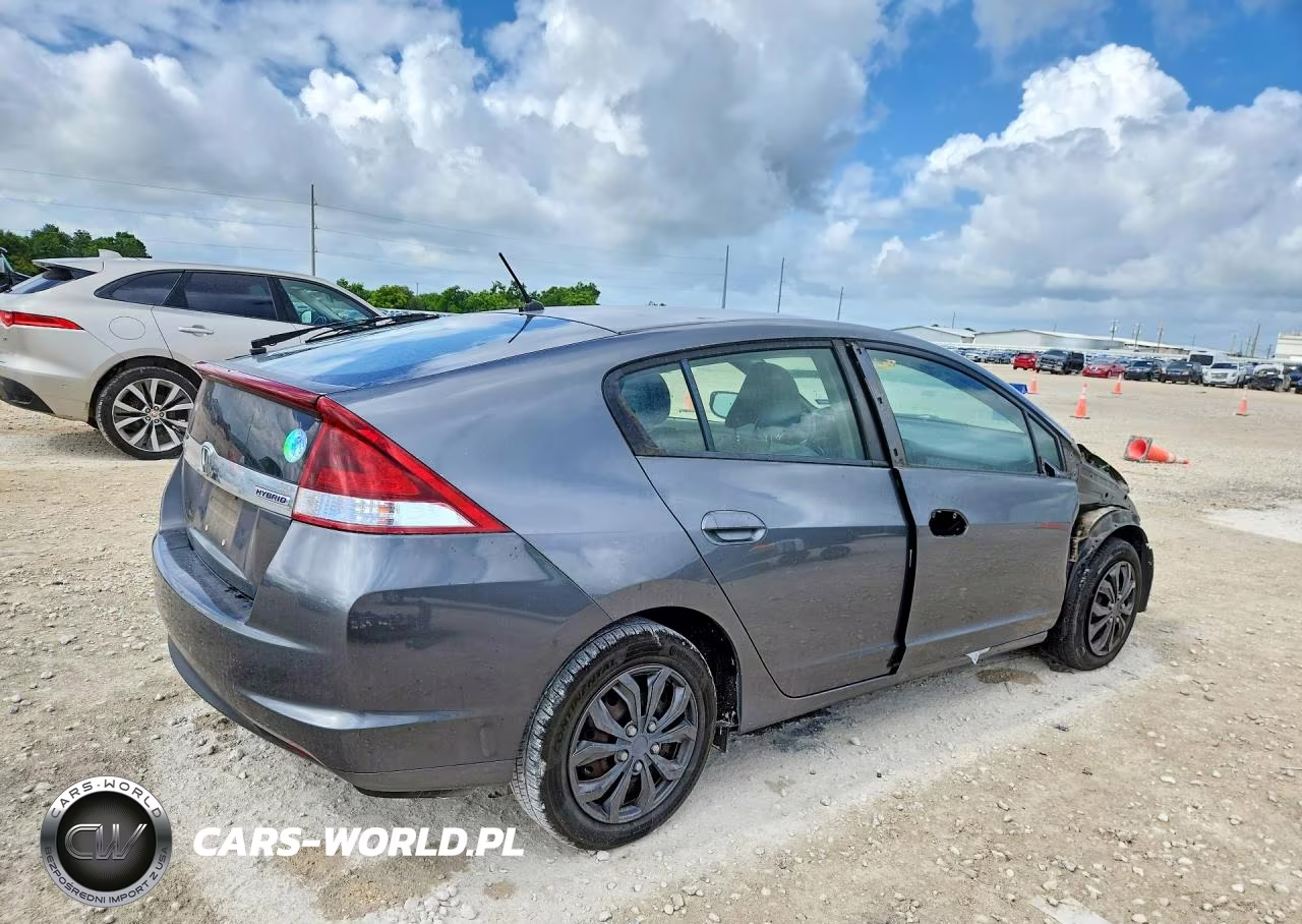 2012 Honda Insight VIN:JHMZE2H39CS005854 - 3