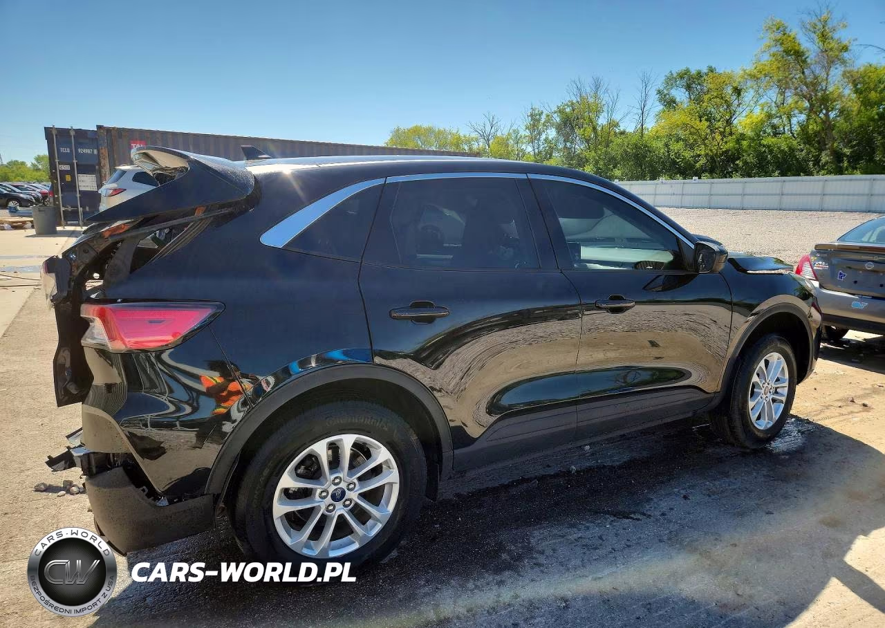 2021 Ford Escape Se VIN:1FMCU9G63MUA22827 - 3