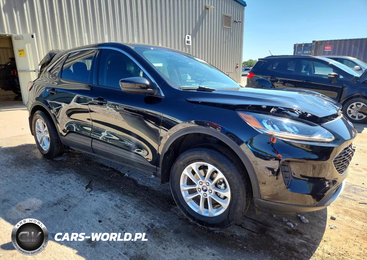2021 Ford Escape Se VIN:1FMCU9G63MUA22827 - 4