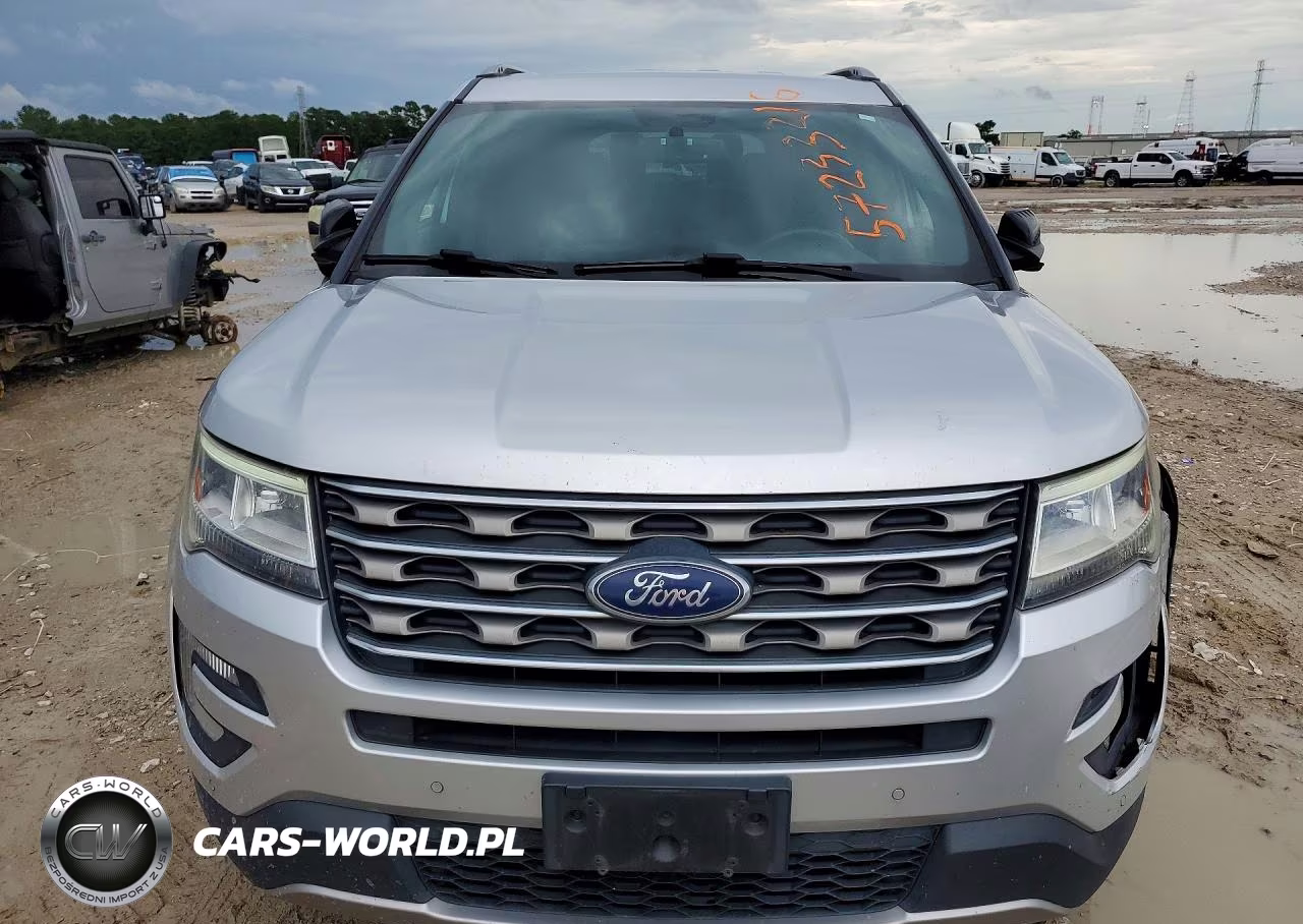 2017 Ford Explorer Xlt VIN:1FM5K7D84HGD62677 - 5