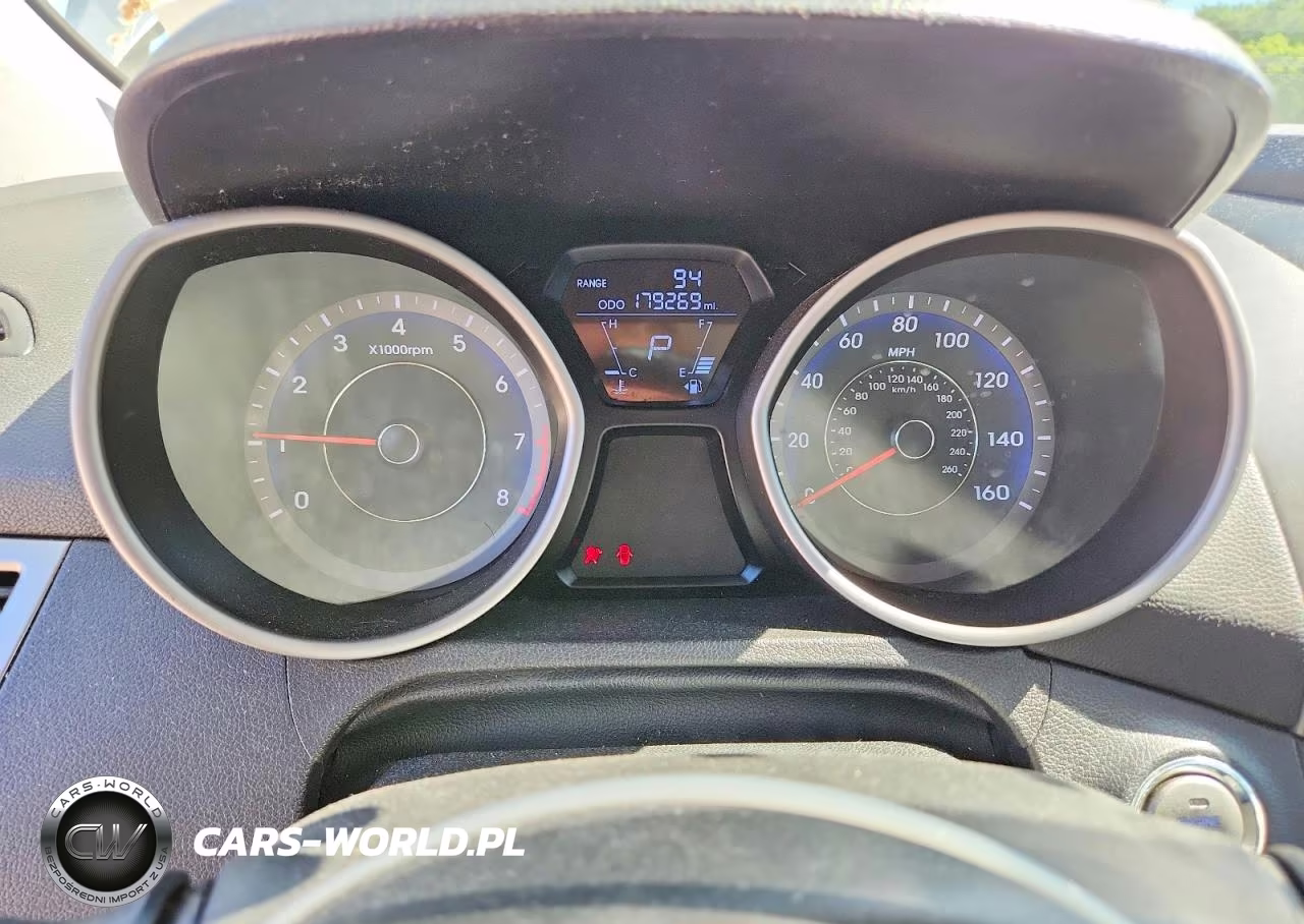2012 Hyundai Elantra Limited VIN:KMHDH4AE4CU308390 - 9