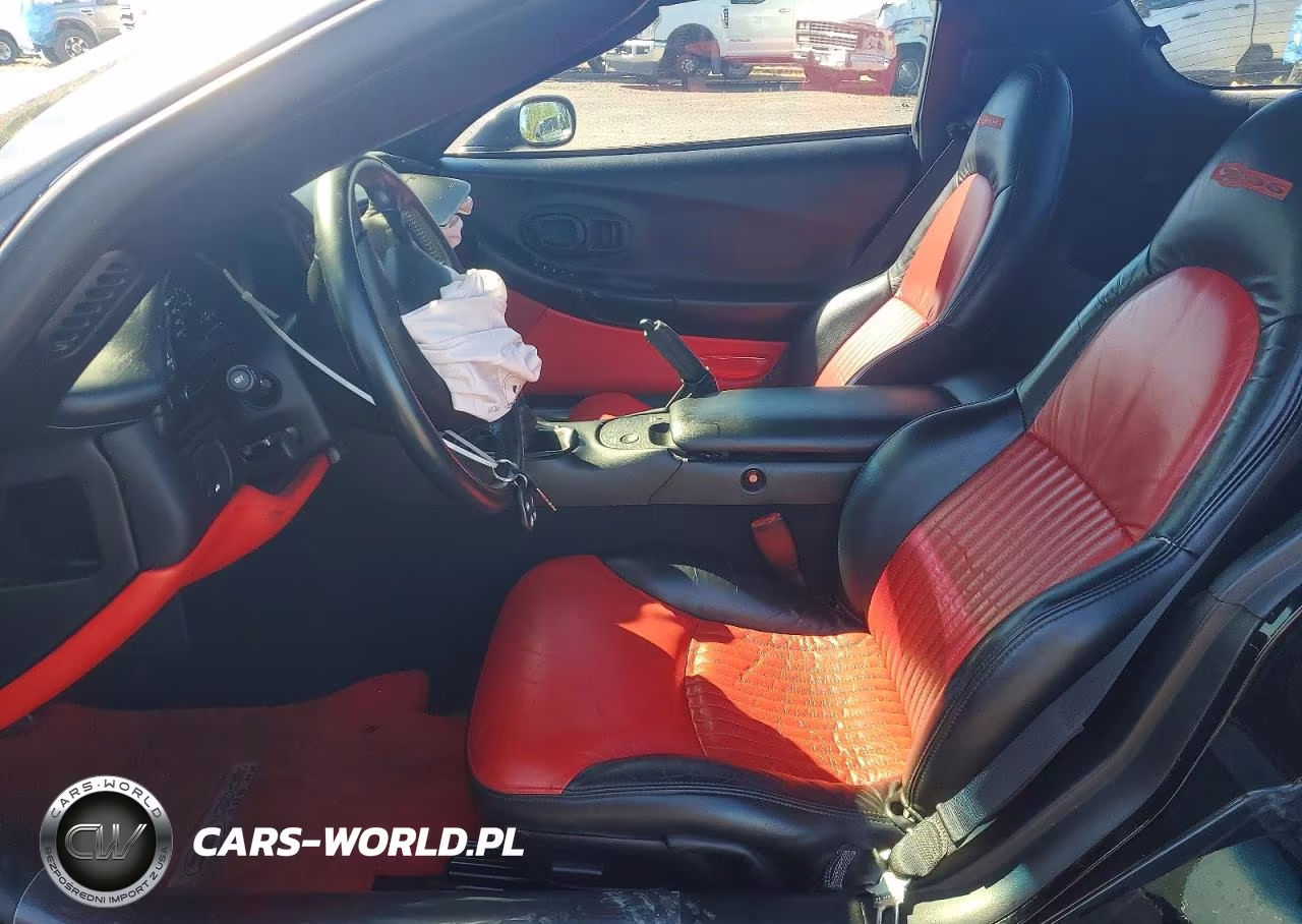 2004 Chevrolet Corvette Z06 VIN:1G1YY12S745105846 - 7