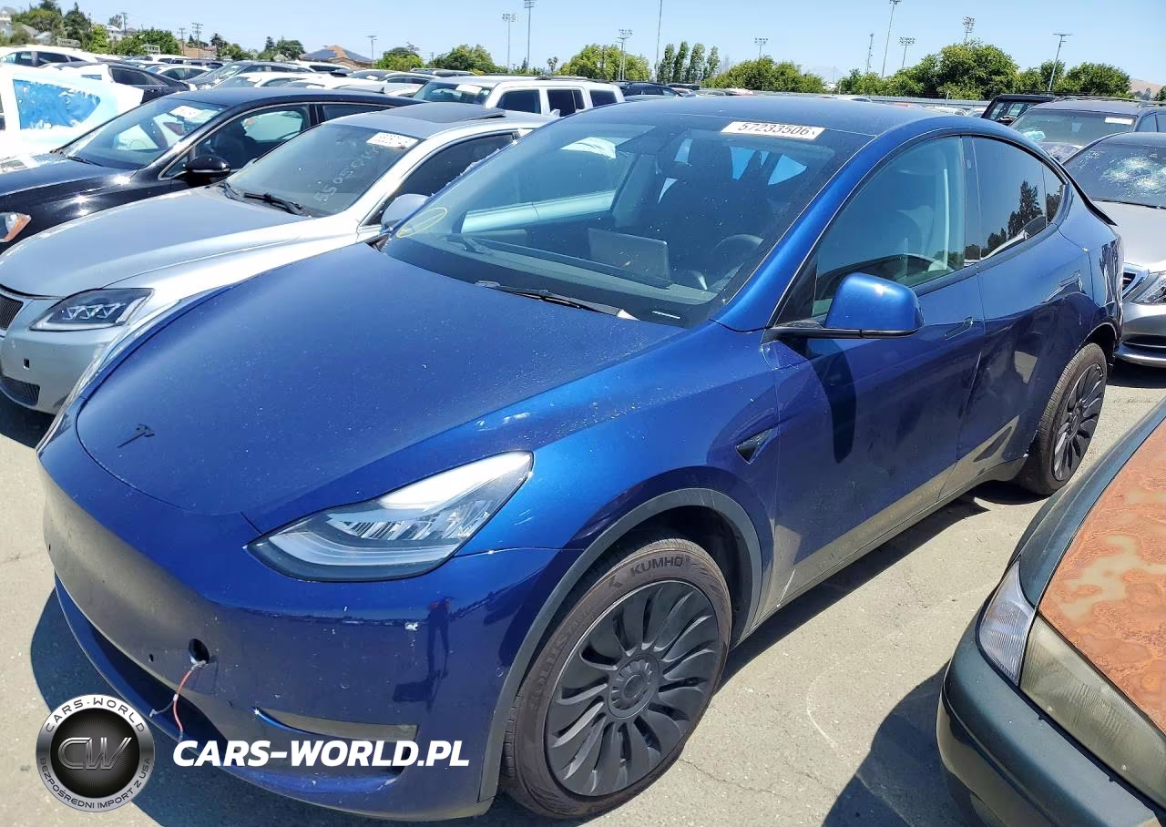 2022 Tesla Model Y – zdjęcie 1 z 13