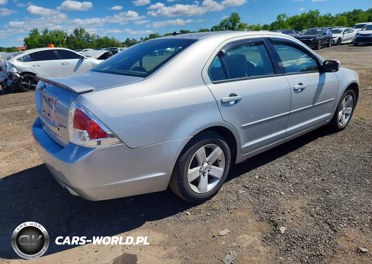 2009 Ford Fusion Se VIN:3FAHP07189R112917 - 3