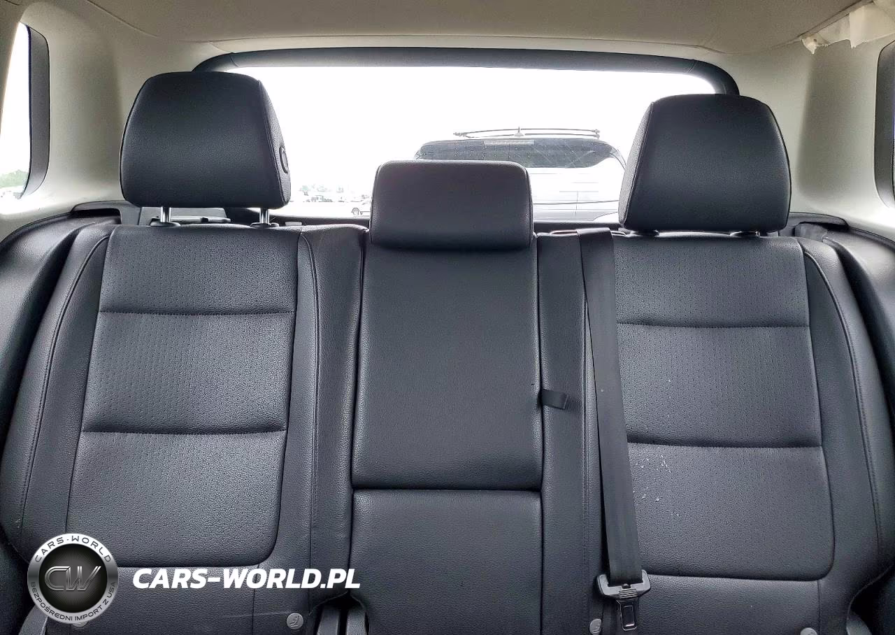 2017 Volkswagen Tiguan S-Limited VIN:WVGBV7AX5HK027138 - 10