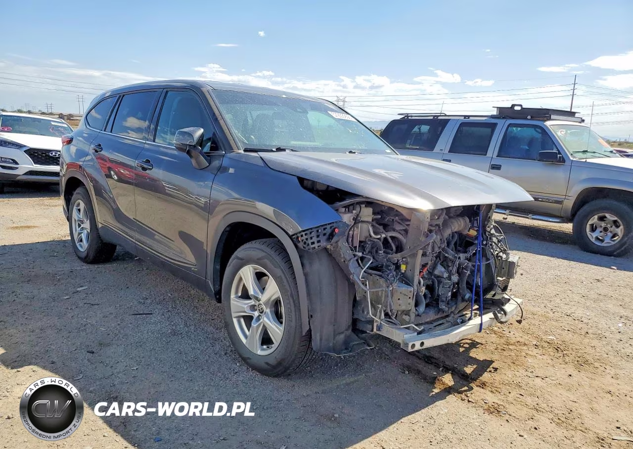 2022 Toyota Highlander Hybrid Le VIN:5TDZARAH8NS510050 - 4