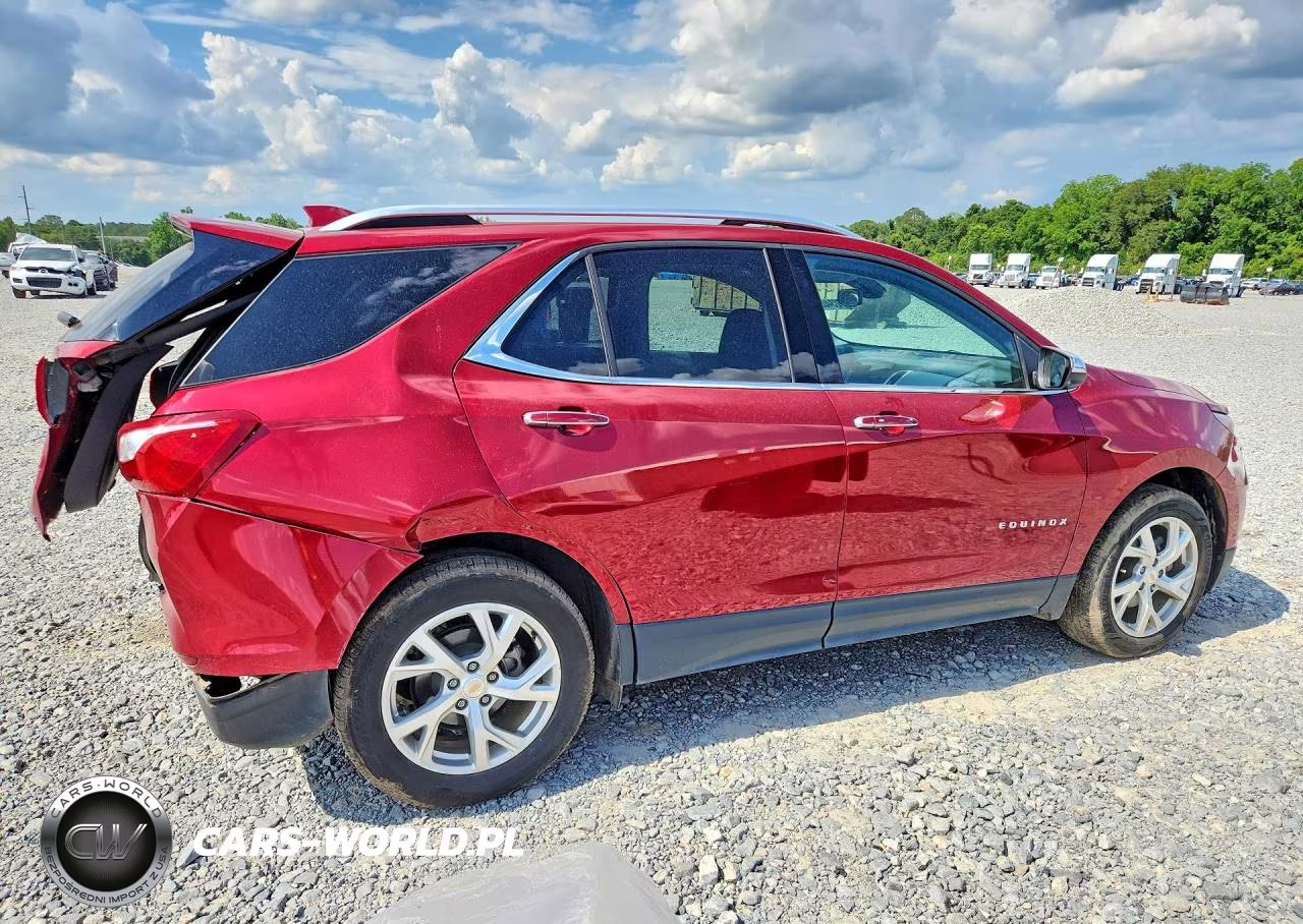 2020 Chevrolet Equinox Premier VIN:2GNAXNEV6L6250671 - 3