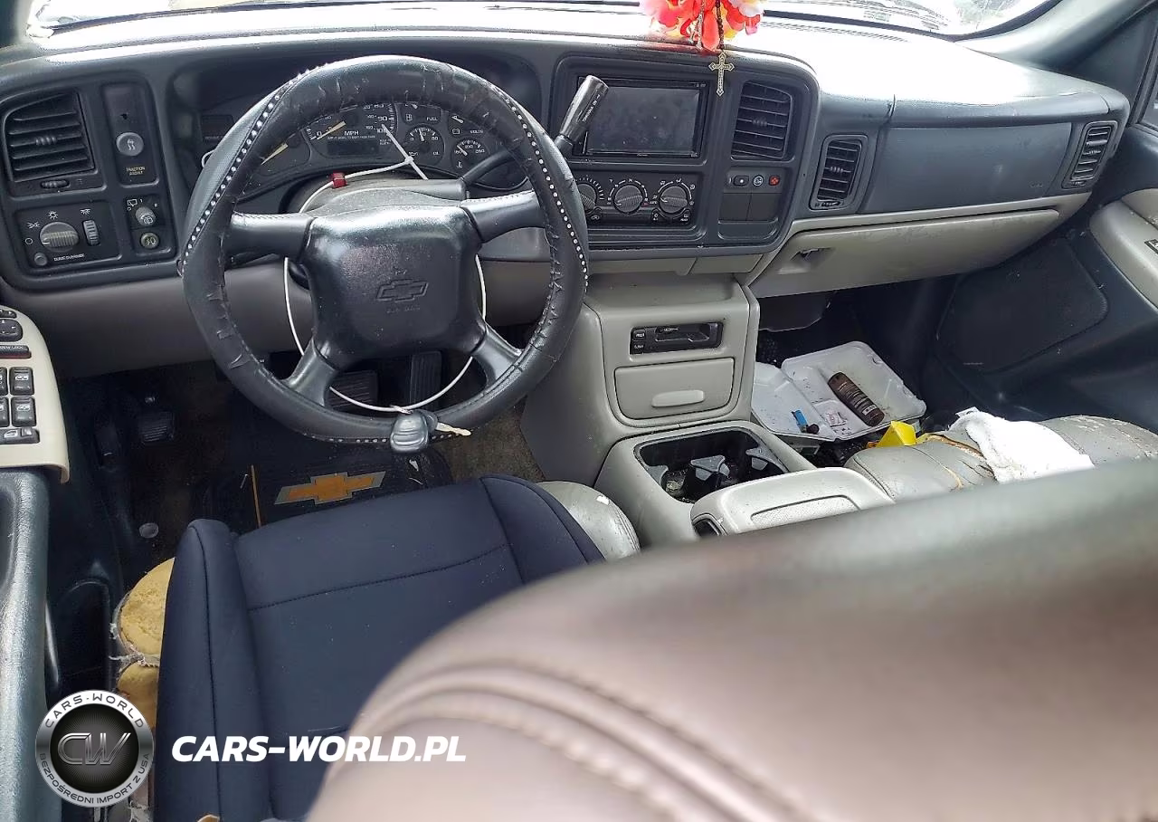 2002 Chevrolet Tahoe C1500 VIN:1GNEC13Z42R289127 - 8