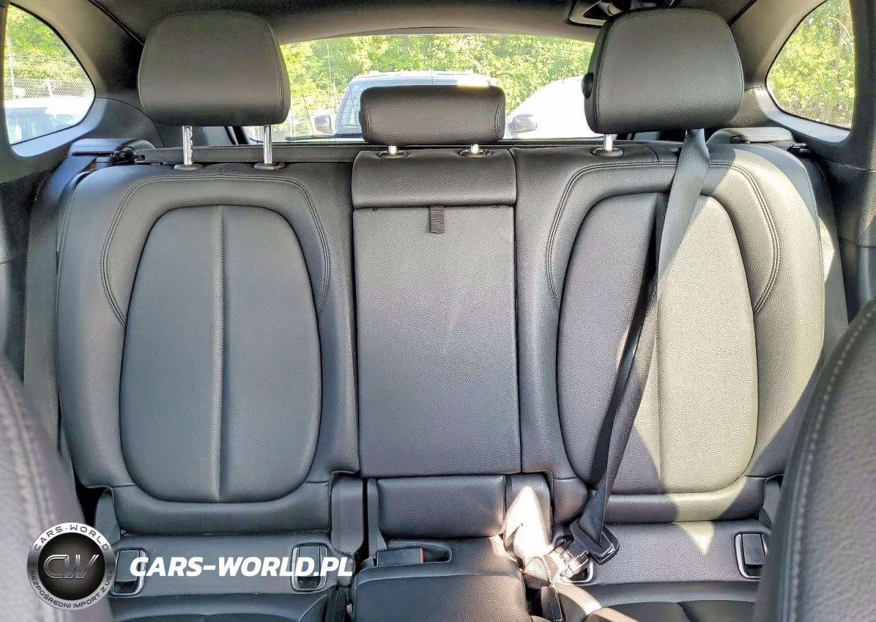 2021 BMW X1 xDrive28I VIN:WBXJG9C06M5T78528 - 10