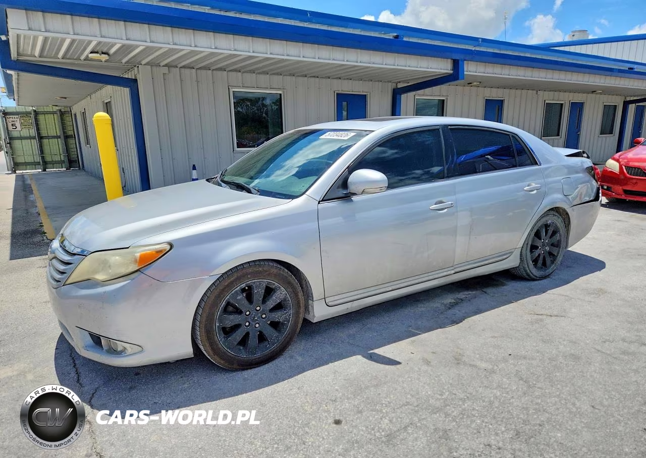 2011 Toyota Avalon Base