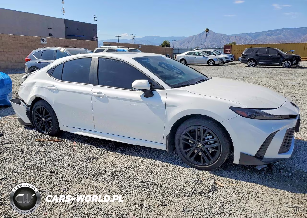 2026 Toyota Camry Se VIN:4T1DAACK5TU254569 - 4