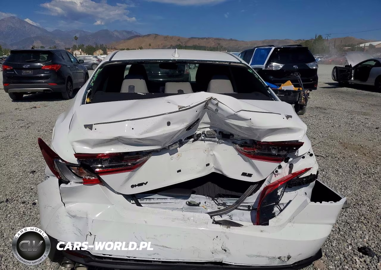 2026 Toyota Camry Se VIN:4T1DAACK5TU254569 - 6