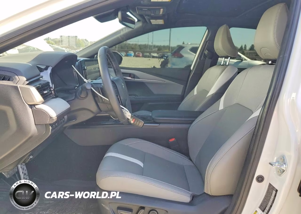 2026 Toyota Camry Se VIN:4T1DAACK5TU254569 - 7