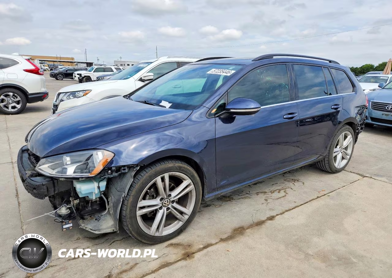 2017 Volkswagen Golf Sportwagen S