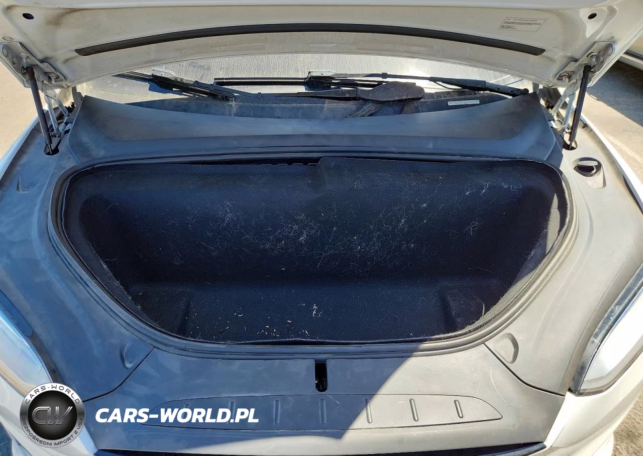 2022 Tesla Model X VIN:7SAXCDE56NF351556 - 11