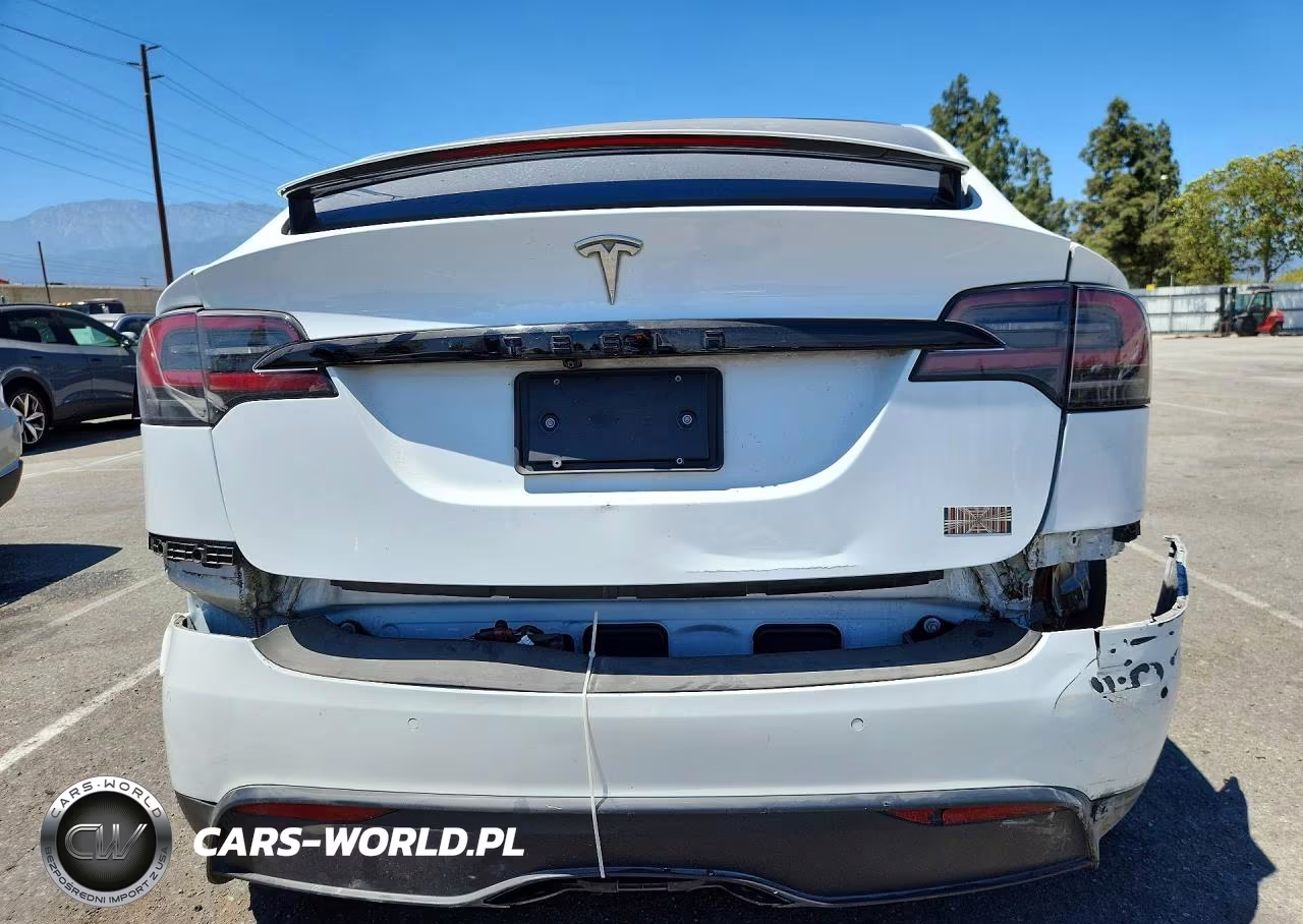 2022 Tesla Model X VIN:7SAXCDE56NF351556 - 6
