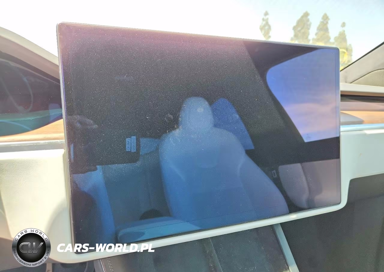 2022 Tesla Model X VIN:7SAXCDE56NF351556 - 9