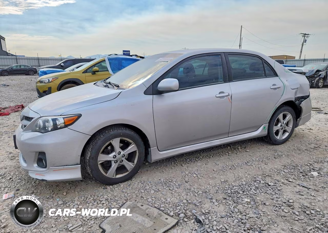 2013 Toyota Corolla S – zdjęcie 1 z 12