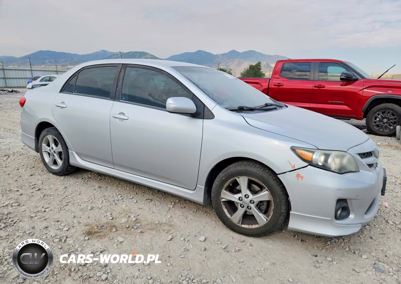2013 Toyota Corolla S VIN:5YFBU4EE5DP208539 - 4