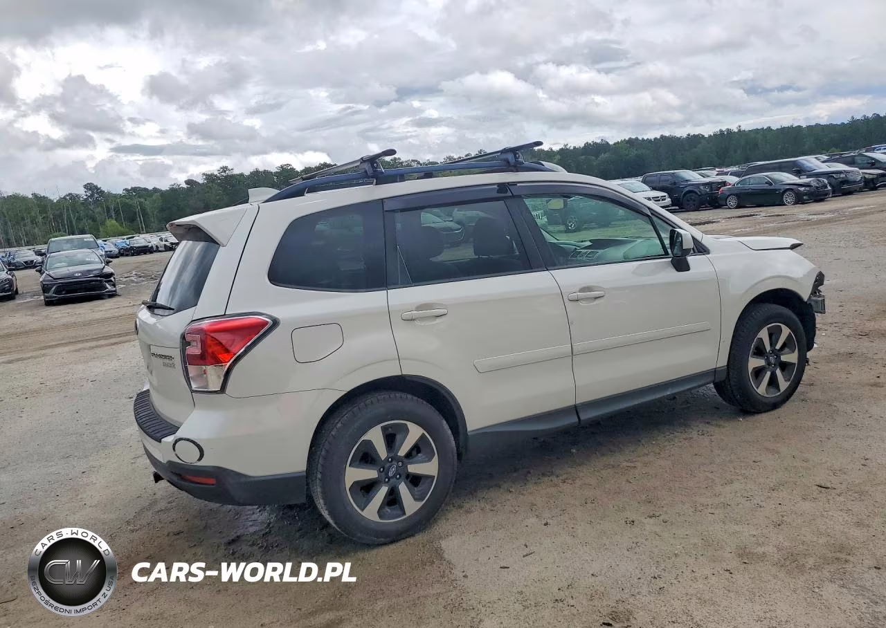 2017 Subaru Forester 2.5I Premium VIN:JF2SJAEC4HH451235 - 3