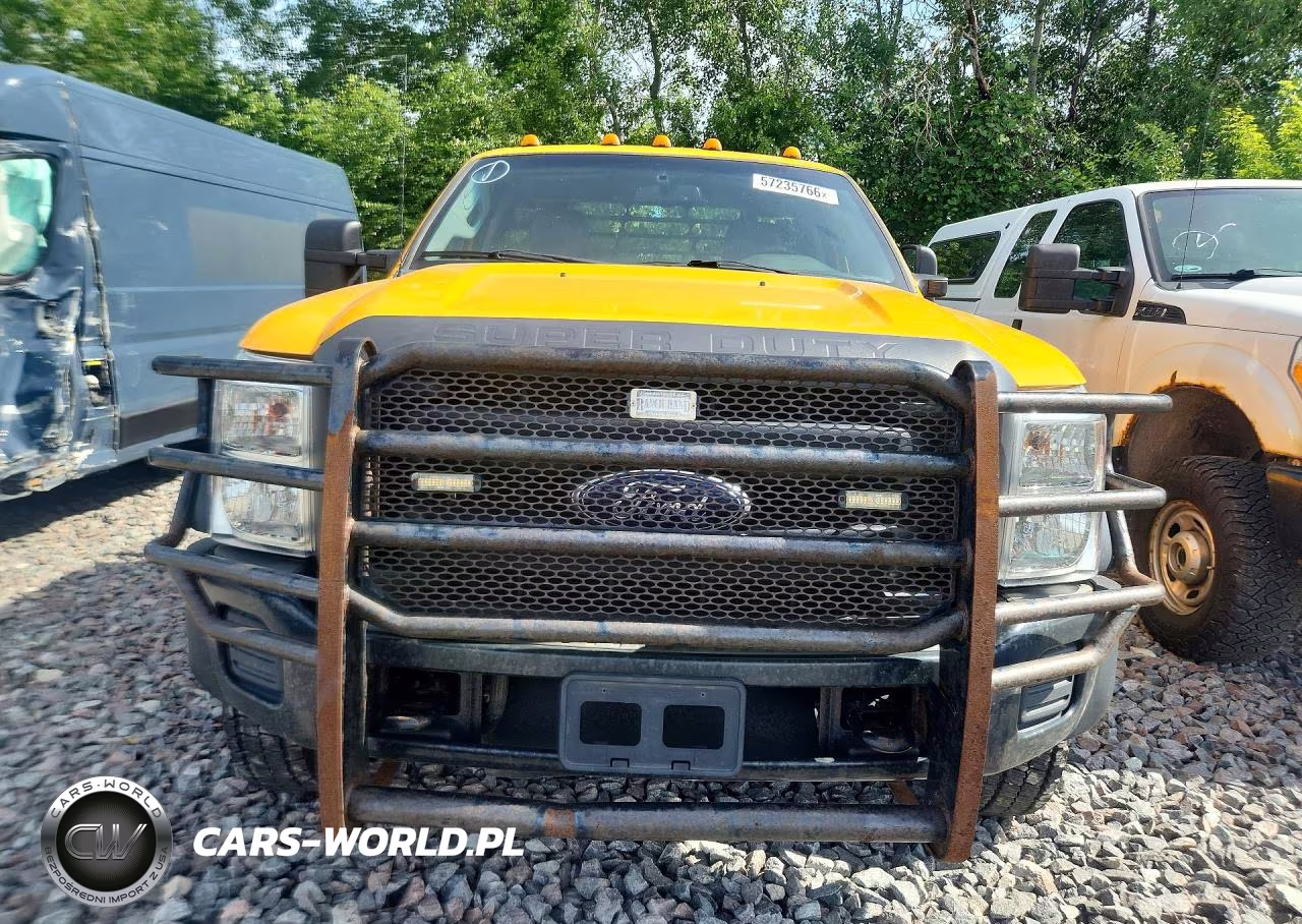 2014 Ford F550 Super Duty VIN:1FDUF5HY4EEA62420 - 5