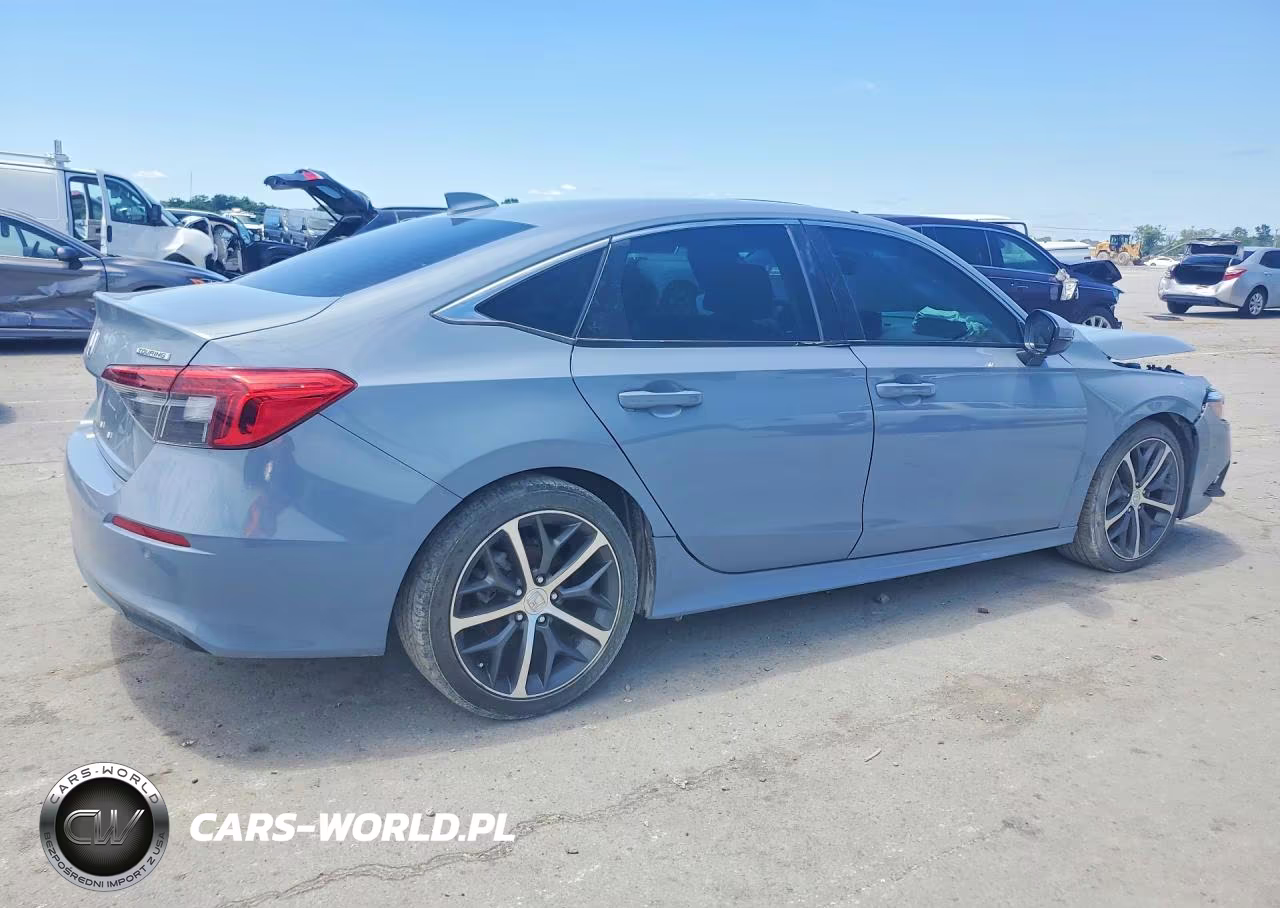 2023 Honda Civic Touring VIN:2HGFE1F91PH305280 - 3