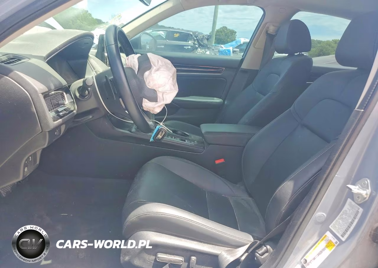 2023 Honda Civic Touring VIN:2HGFE1F91PH305280 - 7