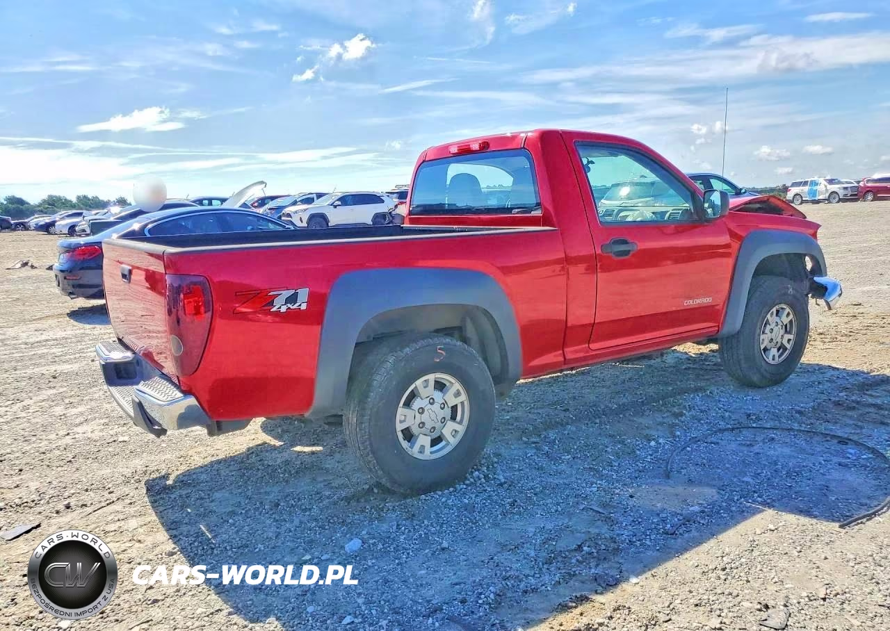 2005 Chevrolet Colorado VIN:1GCDT146358178328 - 3