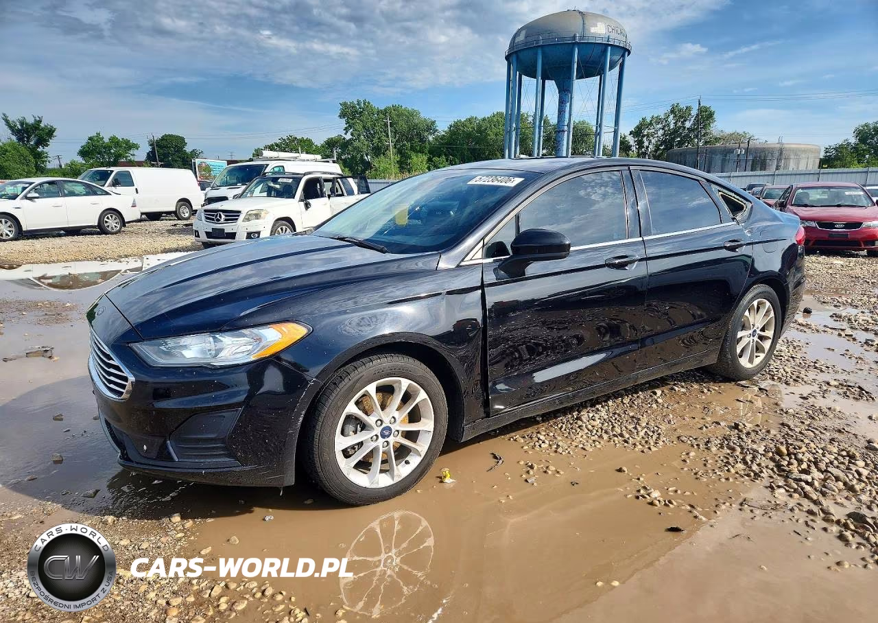 2020 Ford Fusion Se – zdjęcie 1 z 12