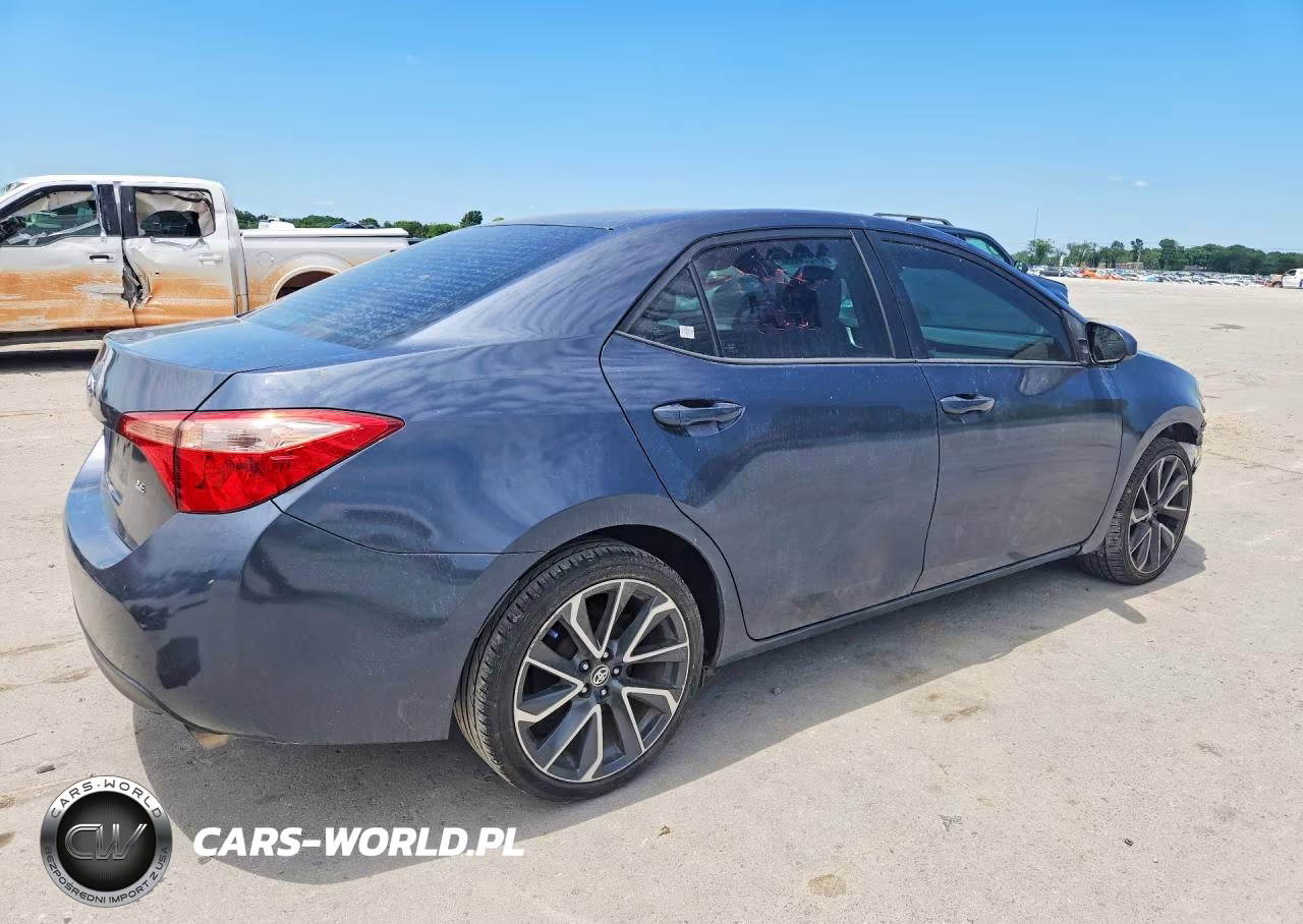 2019 Toyota Corolla Le VIN:5YFBURHE2KP909660 - 3